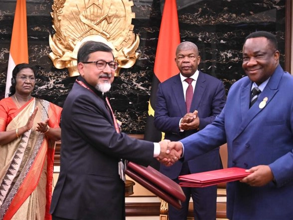 World News | India-Angola Ink MoUs on Cooperation in Marine Resources, Consular Matters