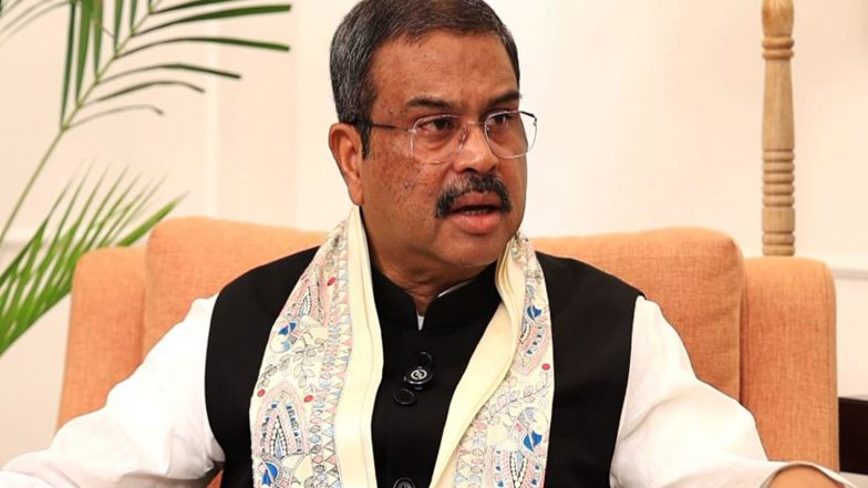 India News | Dharmendra Pradhan Slams Tejashwi Yadav's Job Promise, Calls It Unrealistic, Cites Land-for-jobs Scam