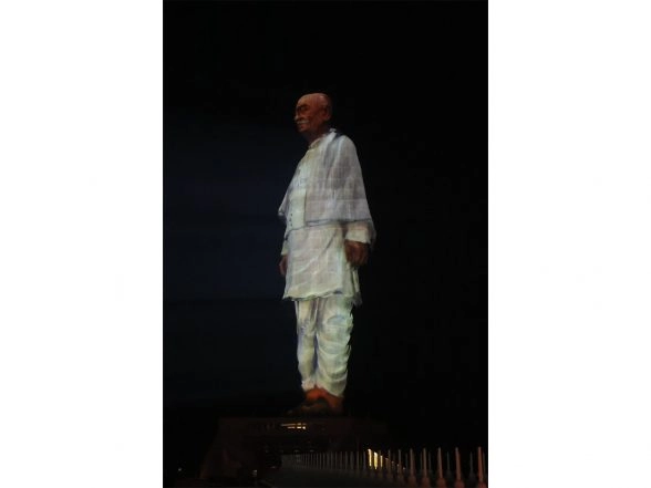 LatestLY - Business - News Image