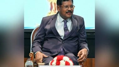 India News | CJI BR Gavai Pays Condolences to Families of Deceased in Delhi Blast, Reaffirms Commitment to Ensure Justice