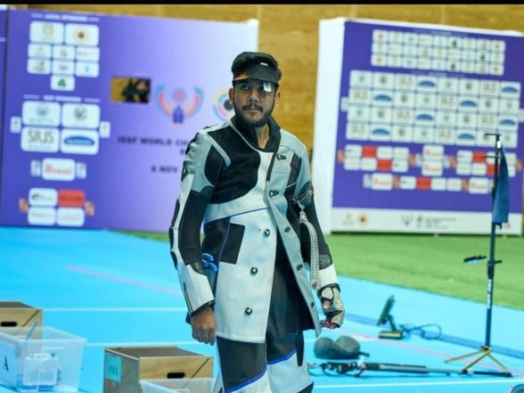 Sports News | ISSF World C'ship Rifle/Pistol: India Add Two Silvers as Aishwary, Esha-Samrat Shine