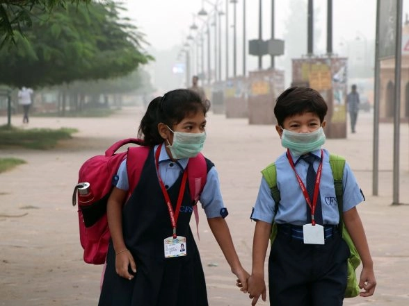 Business News | Children Bear Brunt of Pollution with 43% of Pollution-linked Health Insurance Claims from 0-10 Age Group: Report