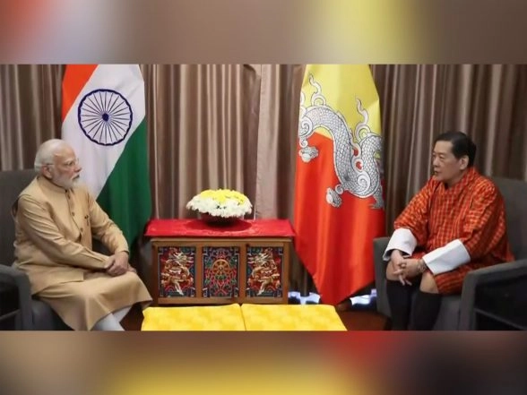 World News | PM Modi Meets Bhutan's 4th King, Inaugurates Kalachakra Ceremony in Thimphu