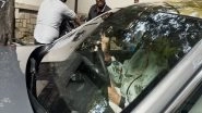 Entertainment News | Amitabh Bachchan Showcases His Driving Skills as He Steps out in City in Luxurious Car
