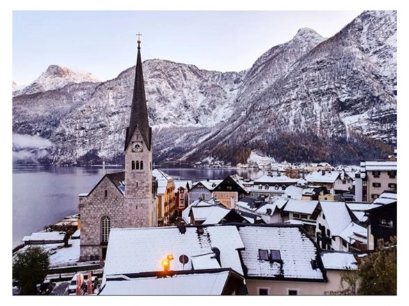 Business News | Indian Families Chase the Chill with 30% Rise in Cold-Weather Travel Interest This Festive Holiday Season, Finds Agoda