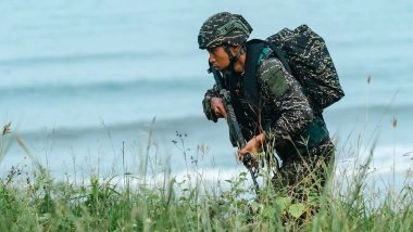 World News | Taiwan Detects 21 Chinese Aircraft, 3 Vessels Around Nation