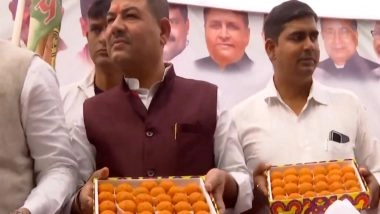 India News | JD(U) Workers Celebrate Outside Party Office in Patna