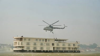 India News | NSG, IAF Conduct High-intensity Counter-terror Mock Drill on Ganga in Varanasi