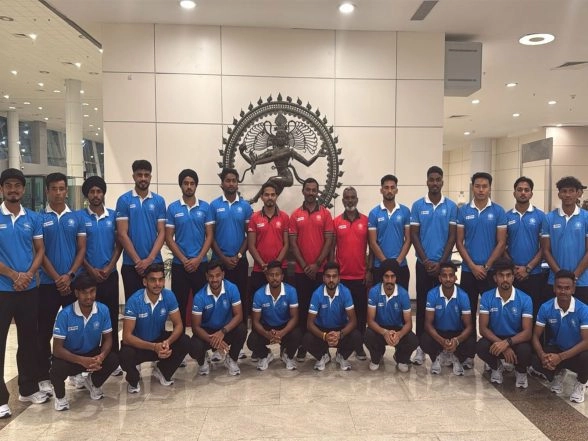 Sports News | Indian Junior Men's Hockey Team Arrives in Chennai for FIH Hockey Men's Junior World Cup
