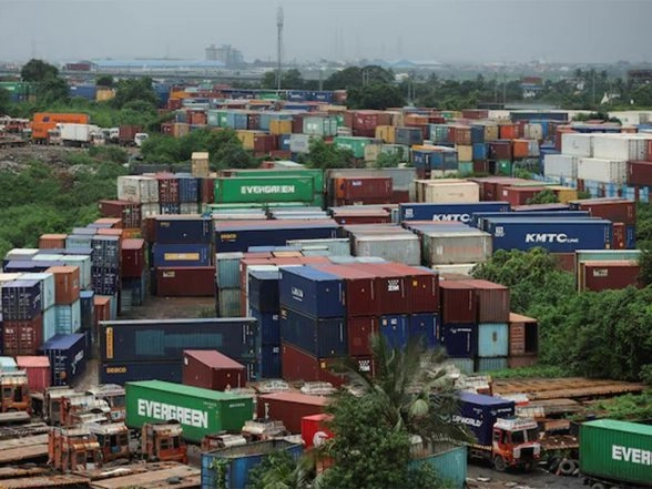 World News | Afghanistan Expands Trade Through Iran, Central Asia Amid Pakistan Tensions