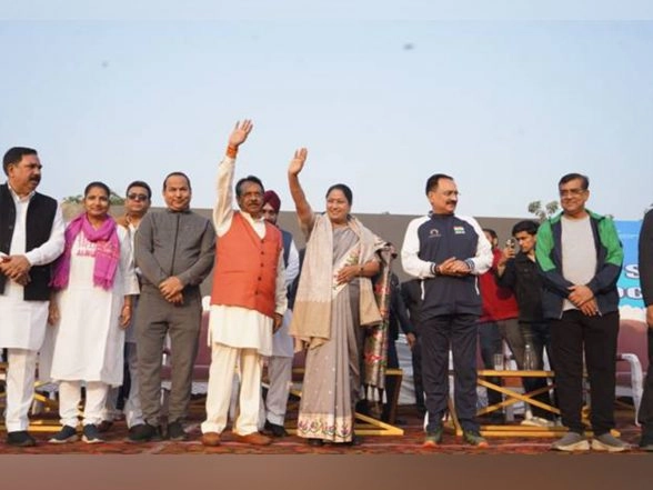 India News | Union Minister Harsh Malhotra Hosts Namo Run on Road Safety Theme as Part of 'Sansad Khel Mahotsav'