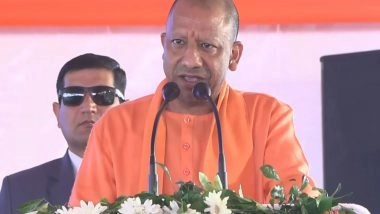 India News | UP CM Yogi Adityanath, Defence Minister Rajnath Singh Unveiled Statue of Valiant Warrior Uda Devi Pasi