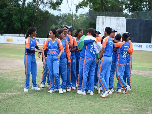 Sports News | Women's Blind T20 World Cup: India's Explosive Duo Deepika and Anekha Flatten Pakistan