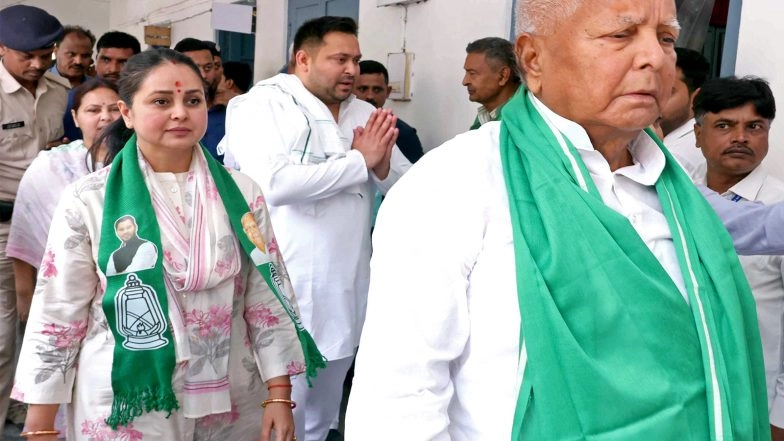 India News | NDA, AIMIM, JD(U) Leaders Raise Questions to RJD over Rohini Acharya's Political Exit