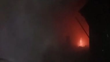 India News | Uttar Pradesh: Five Shops Gutted in Massive Fire in Lucknow
