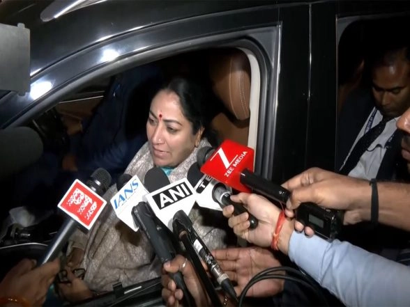 India News | Delhi Govt to Rename Three Metro Stations in Pitampura-Haiderpur Belt to Strengthen Local Connect: CM Rekha Gupta