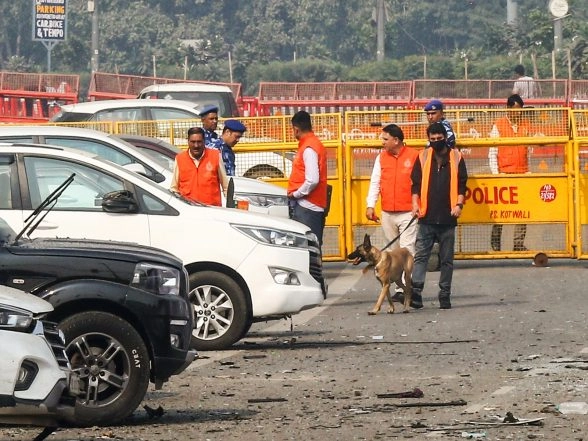 India News | Encrypted Chats, Weapon Trail Expose Inner Circle of Terror Module Linked to Delhi Blast