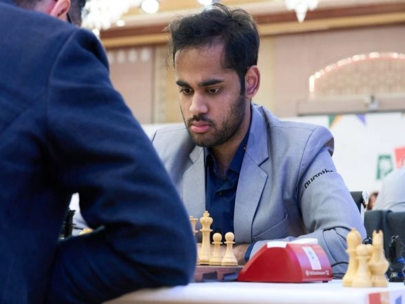Sports News | FIDE World Cup 2025: Arjun Erigaisi, Wei Yi Quarters Heads to Tiebreak After Draw in Second Game; Nodirbek Seals Semis Spot