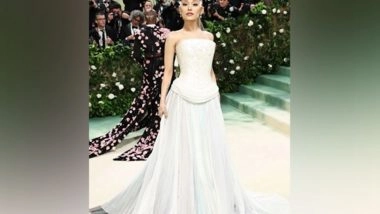 Entertainment News | Ariana Grande Opens Up on Possibibility of 'Wicked 3'