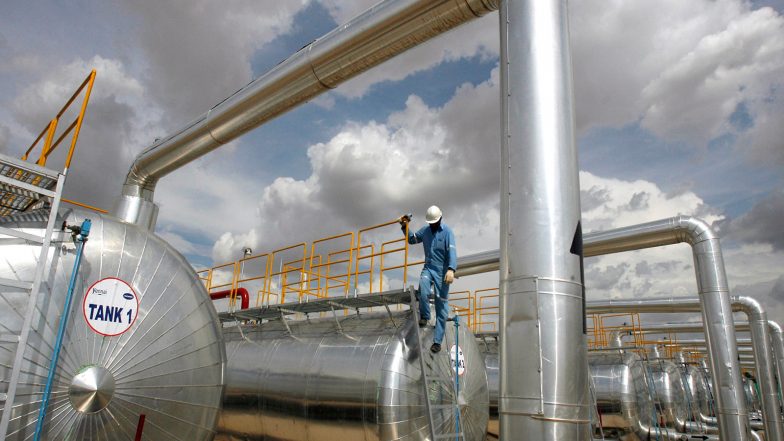 Business News | India Must Push for 25% Oil Tariff Rollback After Reducing Import of Russian Oil: GTRI