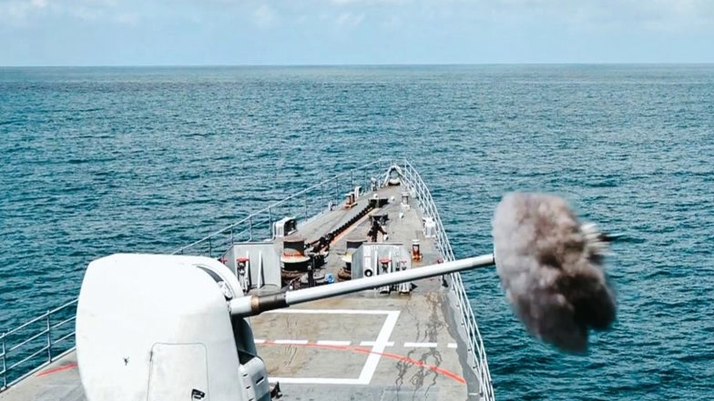 World News | Taiwan Detects 16 Chinese Aircraft, Six Vessels Operating Around Its Territory
