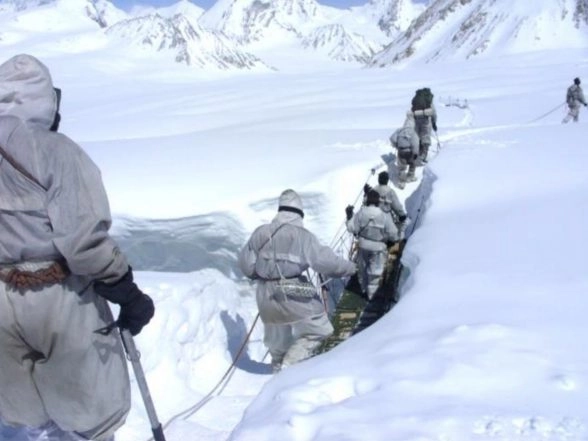 India News | 97% of Special Clothing, Mountaineering Equipment Indigenised: Indian Army