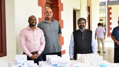 World News | India Hands over 3.5 Tonnes Medicine Consignment to Seychelles