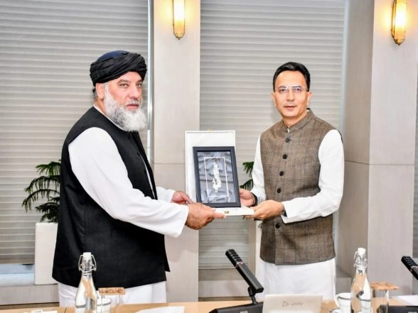 World News | MoS Jitin Prasada Meets Afghan Trade Minister Azizi, Discusses Strengthening Bilateral Trade, Economic Cooperation