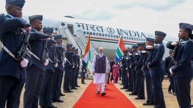 World News | PM Modi Arrives in Johannesburg to a Warm Welcome