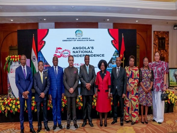 World News | MoS Kirti Vardhan Singh Participates in Angola's 50th Independence Day Celebrations