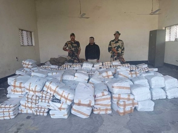 India News | BSF, Customs Seize Goods Worth Rs 73.89 Lakh in Tripura Anti-smuggling Operation