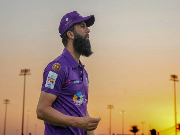 Sports News | Abu Dhabi T10: Moeen Ali's Late Assault Powers Ajman Titans to Six-wicket Win over Northern Warriors