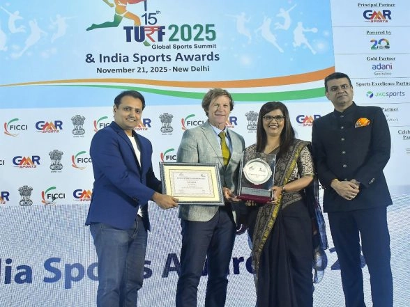 Sports News | Olympian Suma Shirur Wins Sports Coach of the Year (Female) Award at FICCI Turf 2025