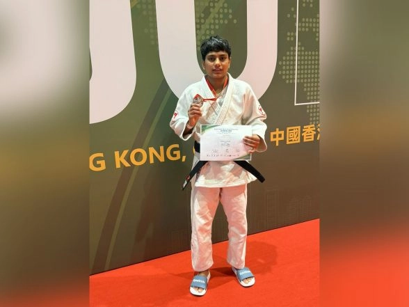 Sports News | Simran Wins Bronze at Hong Kong Senior Asian Cup 2025