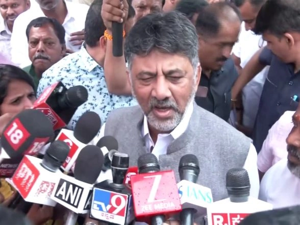 India News | SIT to Be Formed to Probe Lapses in Land Acquisition Court Cases: Karnataka Dy CM DK Shivakumar