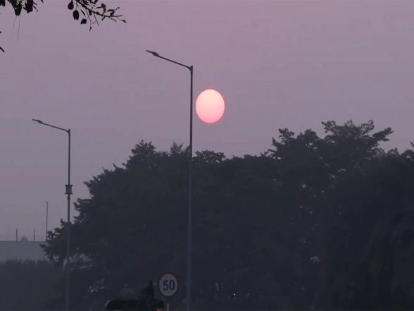 India News | Delhi's Air Quality Turns 'severe' as AQI Reading Soars to 435