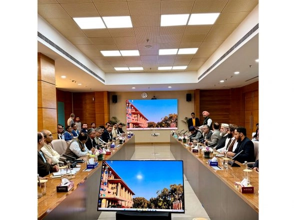 World News | India, Afghanistan Discuss Expanding Spice Trade and Joint Investments: Taliban Minister