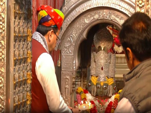 India News | Uttarakhand CM Dhami Offers Prayers at Brahma Temple in Pushkar