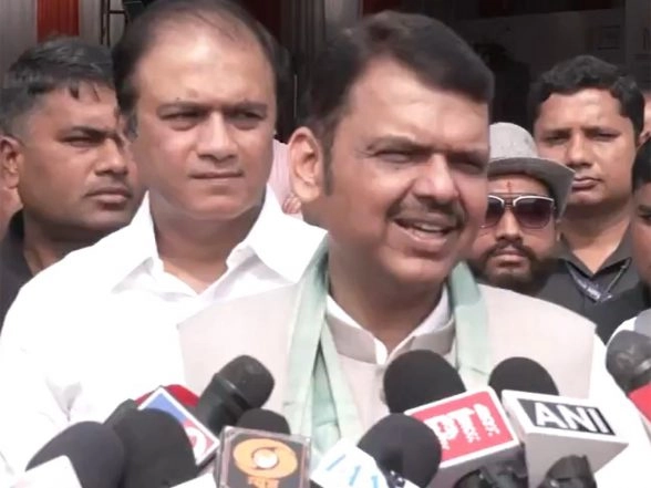 India News | India Had Abdul Kalam, True Icon for Muslims: Devendra Fadnavis Responds to Maulana Arshad Madani