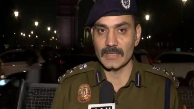 India News | Delhi Pollution: Over 15 Arrested for Using 'chilli Spray' on Police During India Gate Protest