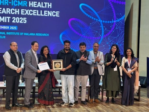 Business News | Spandan AI-ECG by Sunfox Wins Top Innovation Honour and Gold at ICMR-DHR Summit