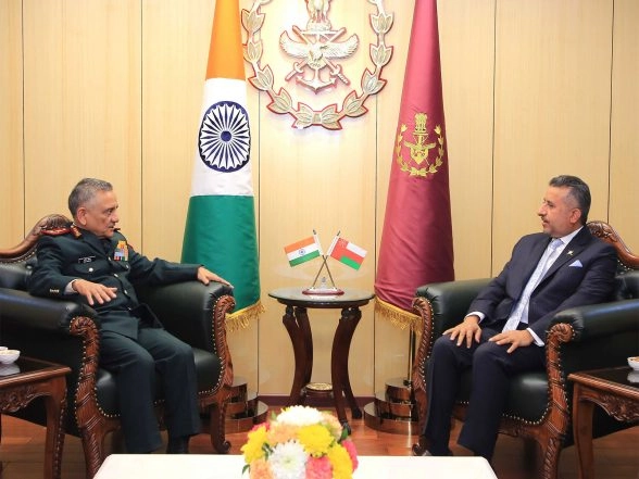 World News | CDS Chauhan, Omani Defence Secretary Discuss Deeper Military Cooperation