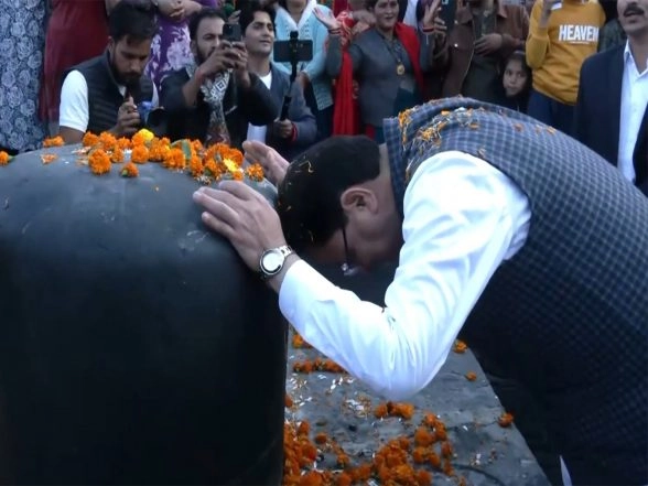 India News | Uttarakhand CM Offers Prayers at Ancient Lakhamandal Shiva Temple