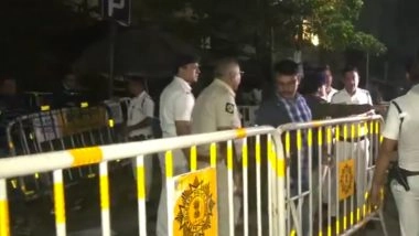 India News | West Bengal: Protesters Stage Protest Against SIR in Kolkata; Police Set Up Barricades