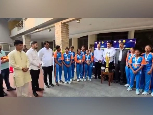Sports News | Karnataka BJP President BY Vijayendra Felicitates Team India for Winning T20 Blind Women's World Cup 2025