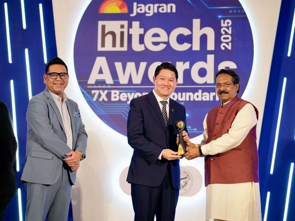 Business News | Vinfast Bags Two Prestigious Titles at Jagran Hi-tech Awards 2025
