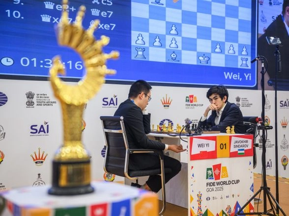 Sports News | FIDE World Cup 2025: Wei-Sindarov Final Goes into Tiebreak; Esipenko Beats Yakubboev to Seal Candidates Spot