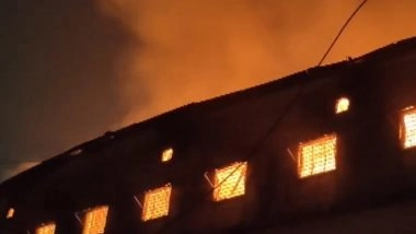 India News | Maharashtra: Fire Breaks out in Bhiwandi Commercial Complex in Thane, No Casualties