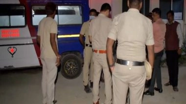 India News | Karnataka: IAS Officer Mahantesh Bilagi, 2 Others Die in Kalaburagi Road Accident