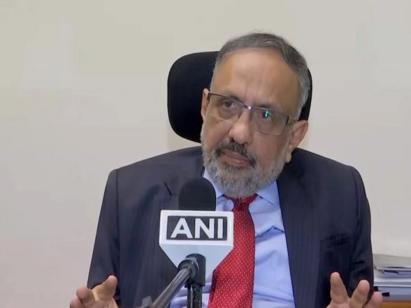 Business News | Fixed-term Workers to Get Benefits on Par with Permanent Staff Under New Labour Codes: Niti Aayog's Rajiv Gauba